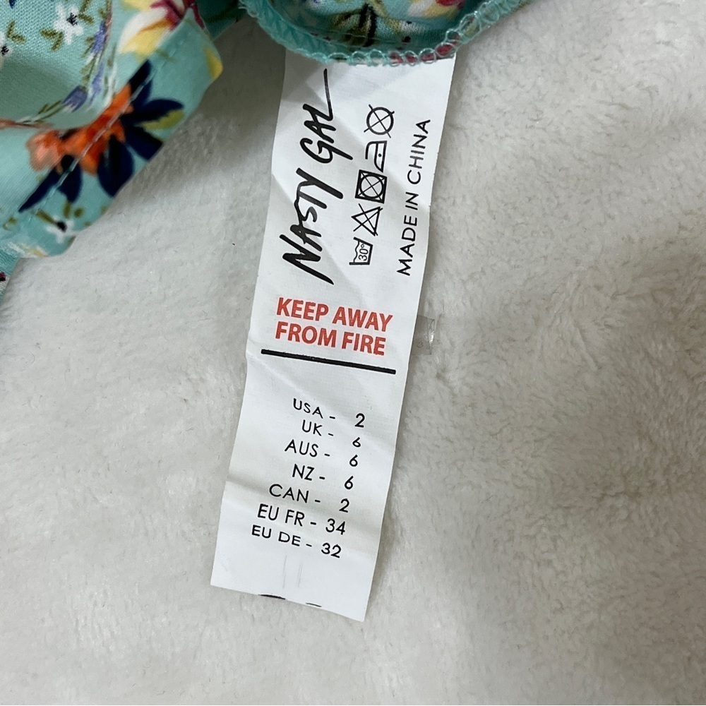 Nasty Gal Mint Green Floral Tie Strap Mini Dress Cottagecore Size 2 NWT - Picture 6 of 9